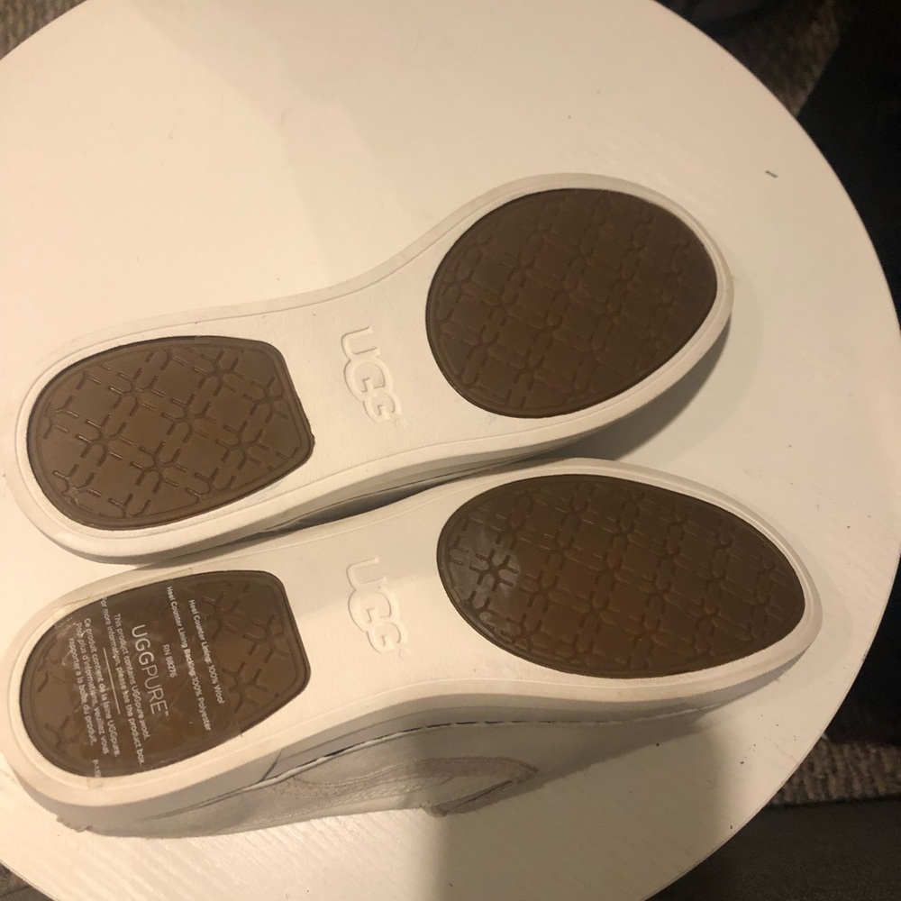 Ugg slide on shoes 7.5 women’s
